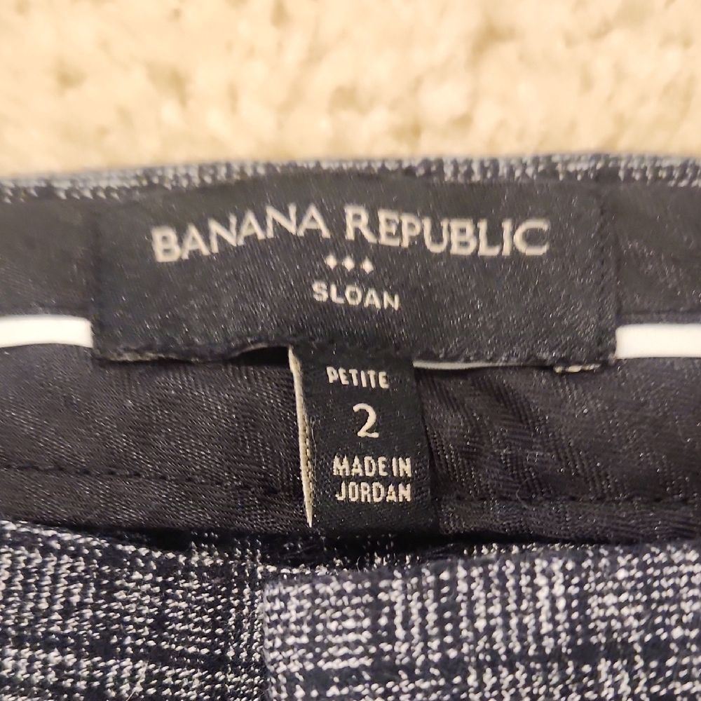 Banana Republic Women's Black Checkered Trousers - Picture 2 of 2